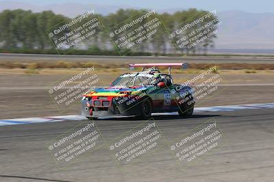 media/Oct-01-2022-24 Hours of Lemons (Sat) [[0fb1f7cfb1]]/10am (Front Straight)/